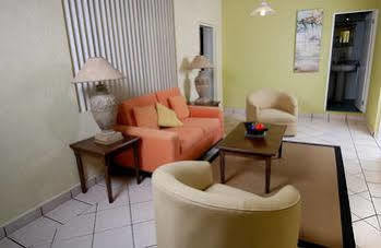 & Galeria