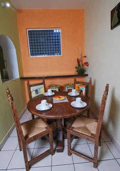 & Galeria Hotel